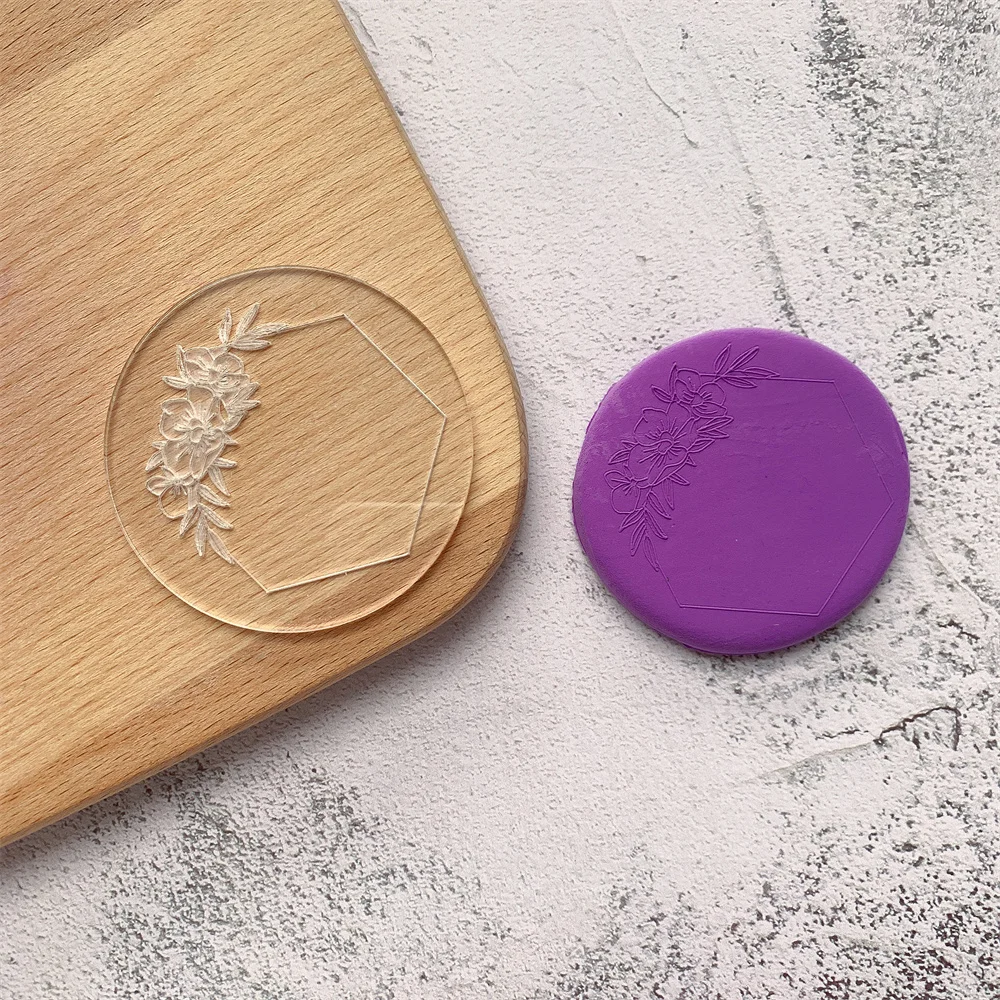 Acrylic Cookie Embosser Mold Happy Birthday Pattern Cake Stencil Fondant Icing Biscuit Mold Baking Supplies Cake Decorating Tool 