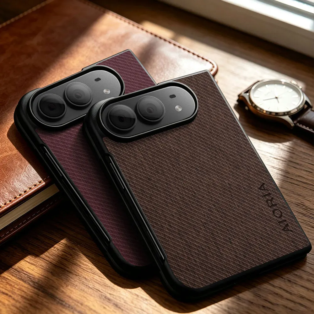 Luxury Vintage Cloth Pattern Leather Phone Case - Elegant Protective Cover