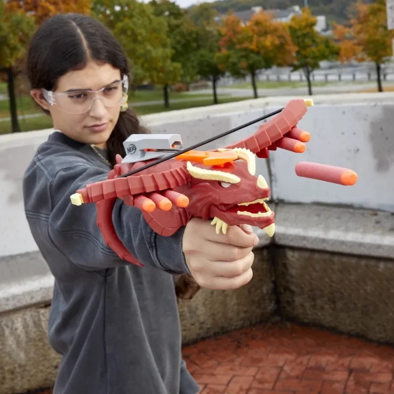 Hasbro Heat Nerf D&D Themberchaud Dragon and Dungeon Rogue Honor Red Dragon Crossbow Christmas Gift 4