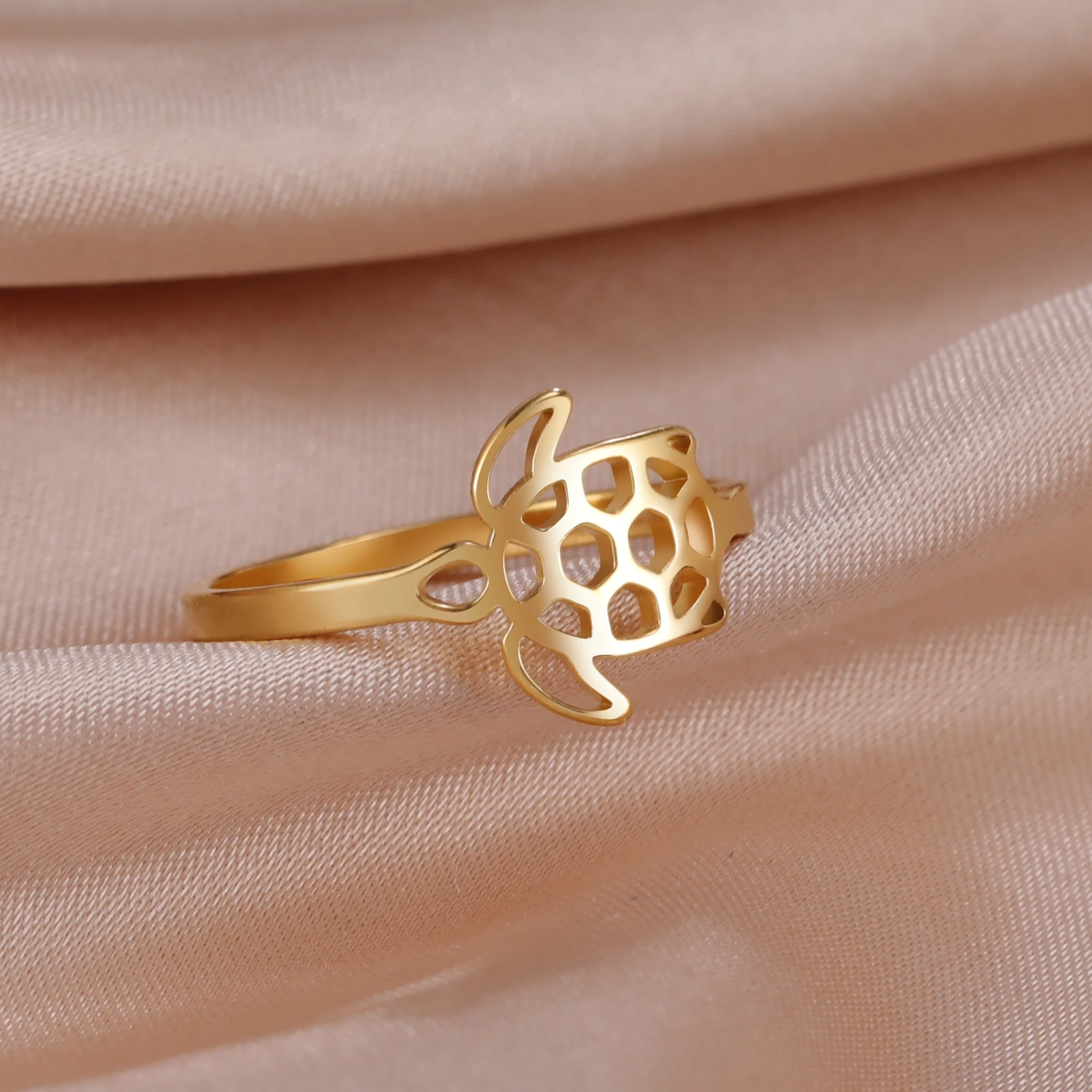 14K Gold Turtle Ring, Minimal Stackable Ring, Tortoise, Beach Jewelry,  Mother's Day, Birthday Gift, Simple Gold Ring, Surfer Ring, Rose Gold - Etsy