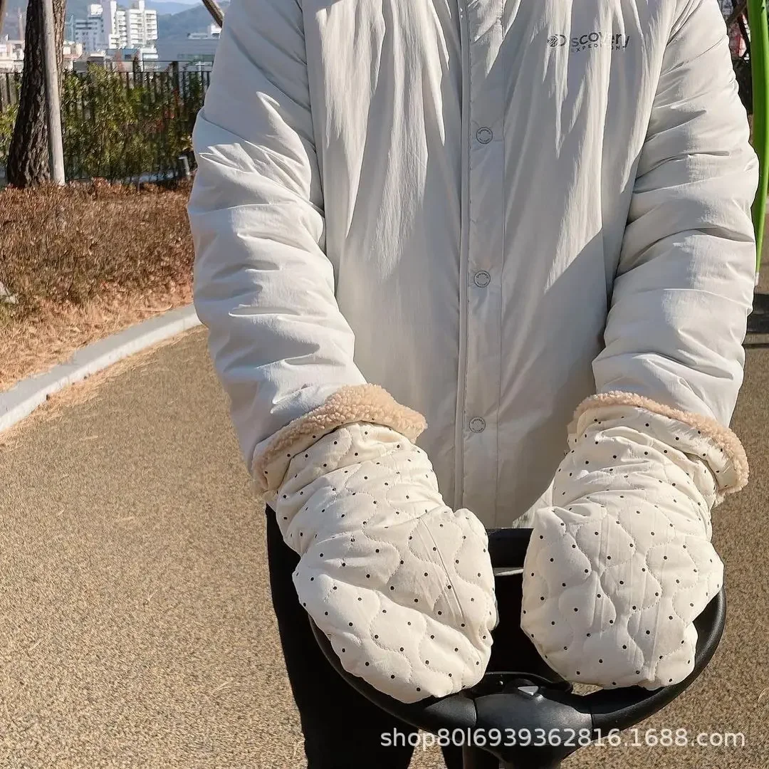 Winter Warm Thicker Inner Fur Antifreeze Mittens For Outside Travel Baby Stroller Accessories New Universal Baby Stroller Gloves