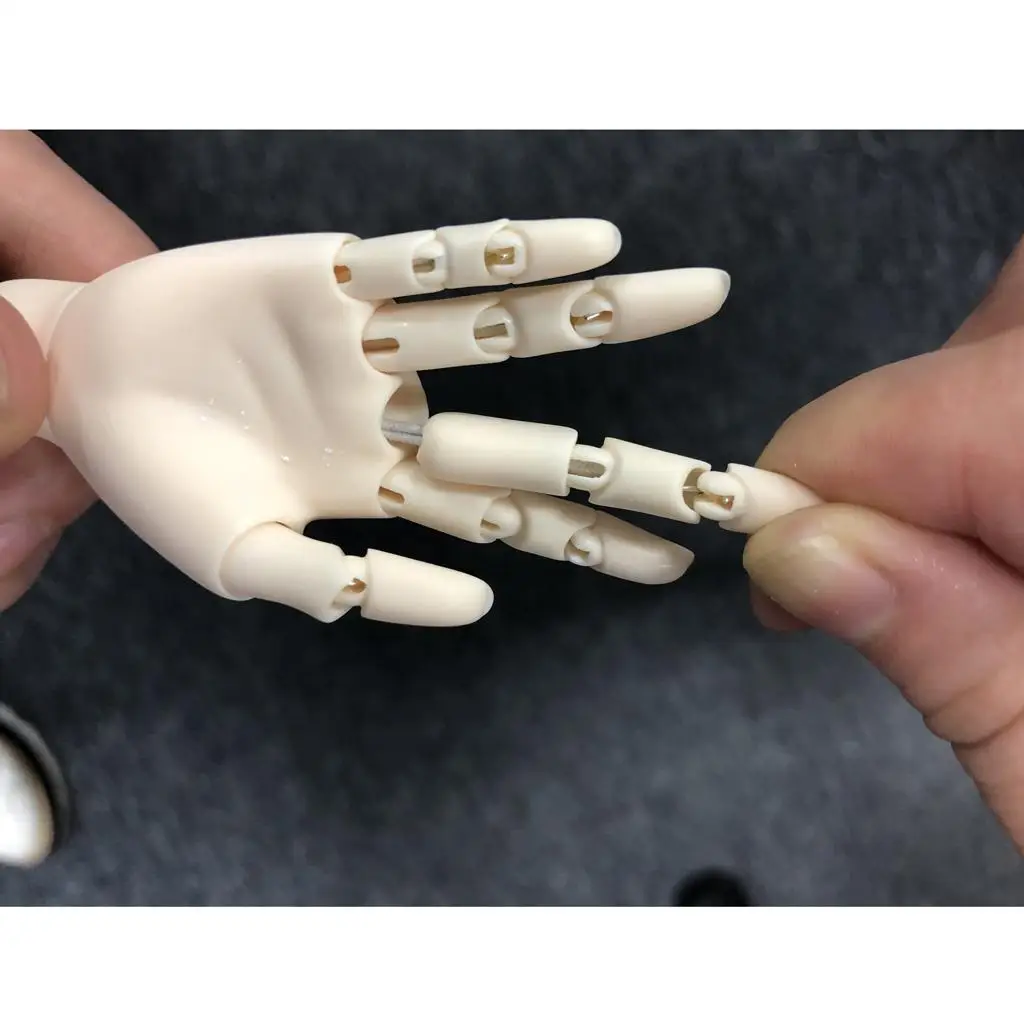 

1/3 Flexible Jointed Hands for Male Dolls DIY Making Accessories