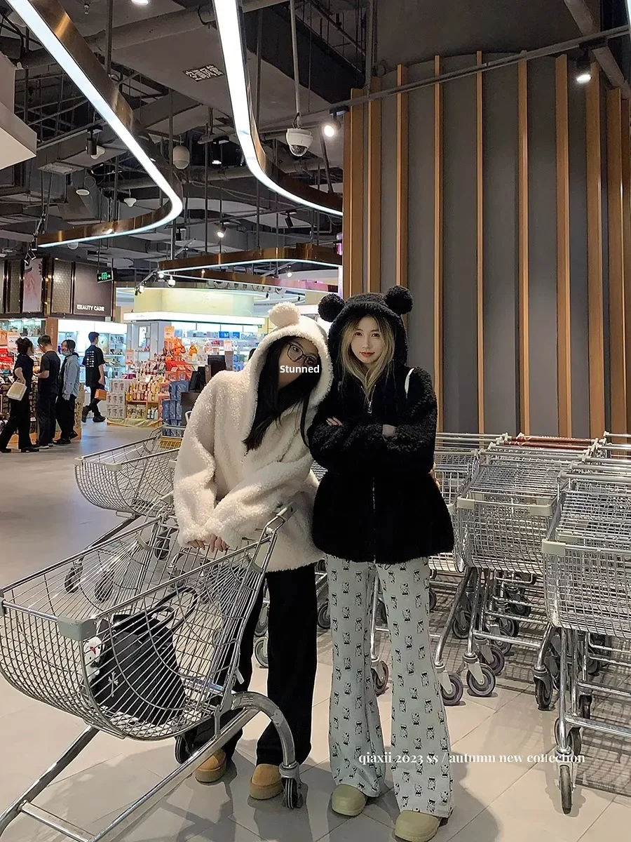 여성 블랙 베어 이어 후드 숏 재킷, 집업 기모 상의, 고급스러운 느낌의 루즈핏 가디건, 겨울