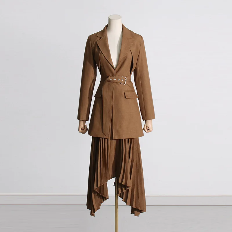 

2023 new off-the-shoulder waistcoat high waist pleated skirt suit