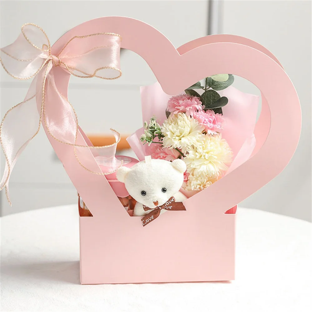 Flowers Arrangement Kraft Paper Bag Folding Portable Flower Packaging Box Waterproof Flower Basket Heart Handle Gift Tote Bags flower bags