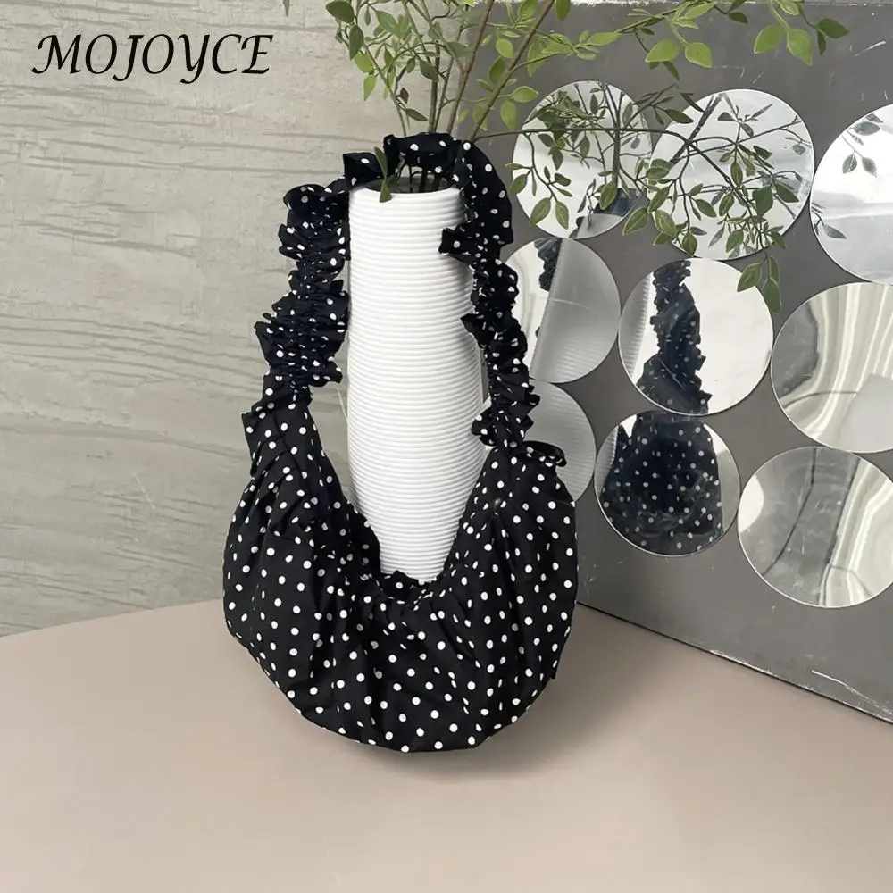 Women Retro Polka Dot Large Capacity Shoulder Bag Versatile Tote for Fashionable Outdoor Travel and Daily Use 3