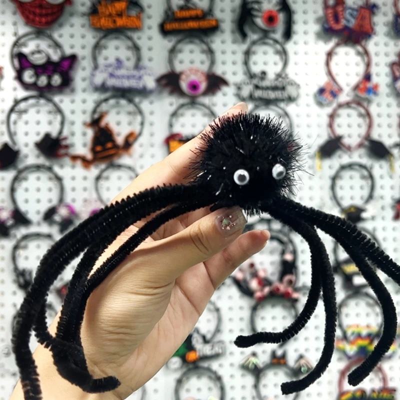 

Women Halloween Spooky Spiders Hairclip Furry Hairpin Party Props Scary Headwear
