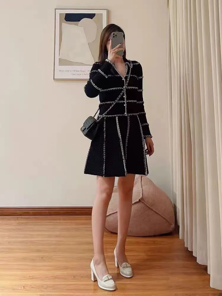 

Women Lace Trim Striped Single Breasted Knitted Cardigan Or Skirt