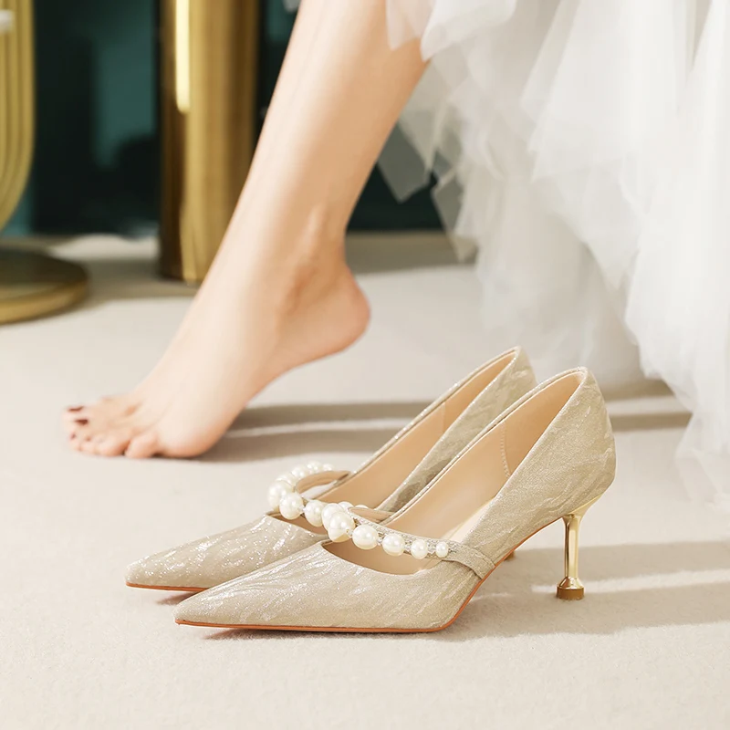 

Golden Wedding Shoes 2022 New Bride Dress Pumps Pearl String Ankle Strap Stiletto High Heel Bridesmaid Daily Wear Single Shoes