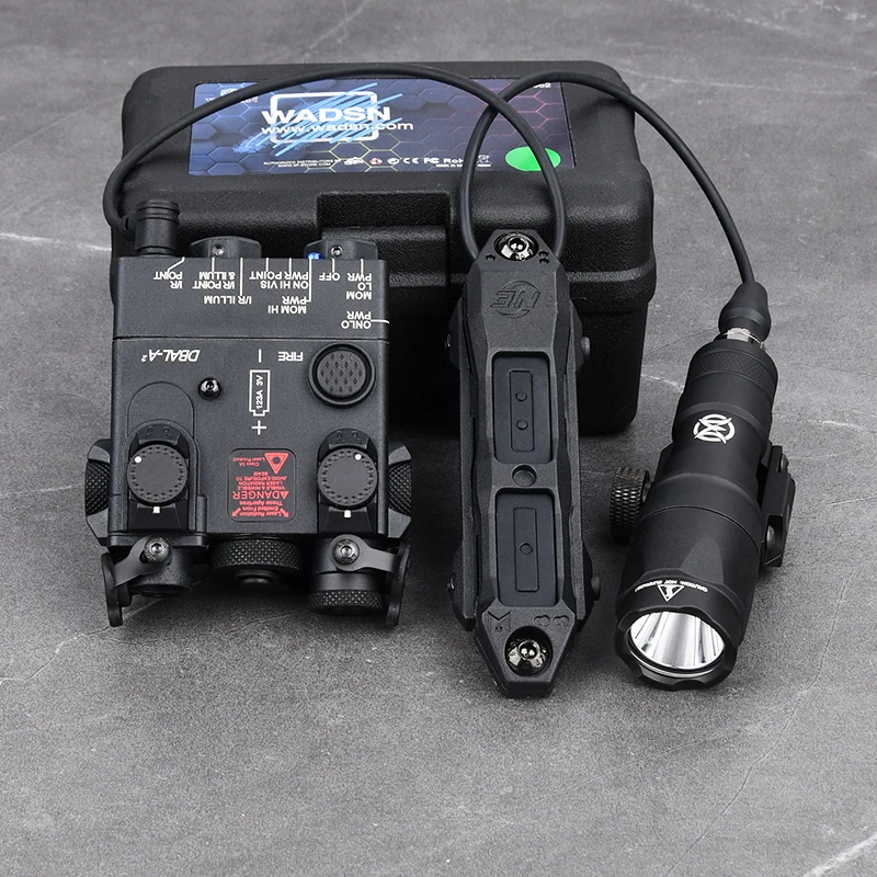 Рисунок 6 - Фонарик с красной точкой и двумя