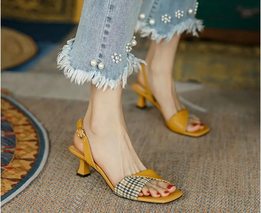 

Summer new shoes women's square toe thin foothold French outdoor toe sandals women's wild high-heeled shoes sandals for female s