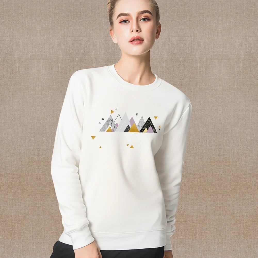 Рисунок 3 - Женские топы с круглым вырезом