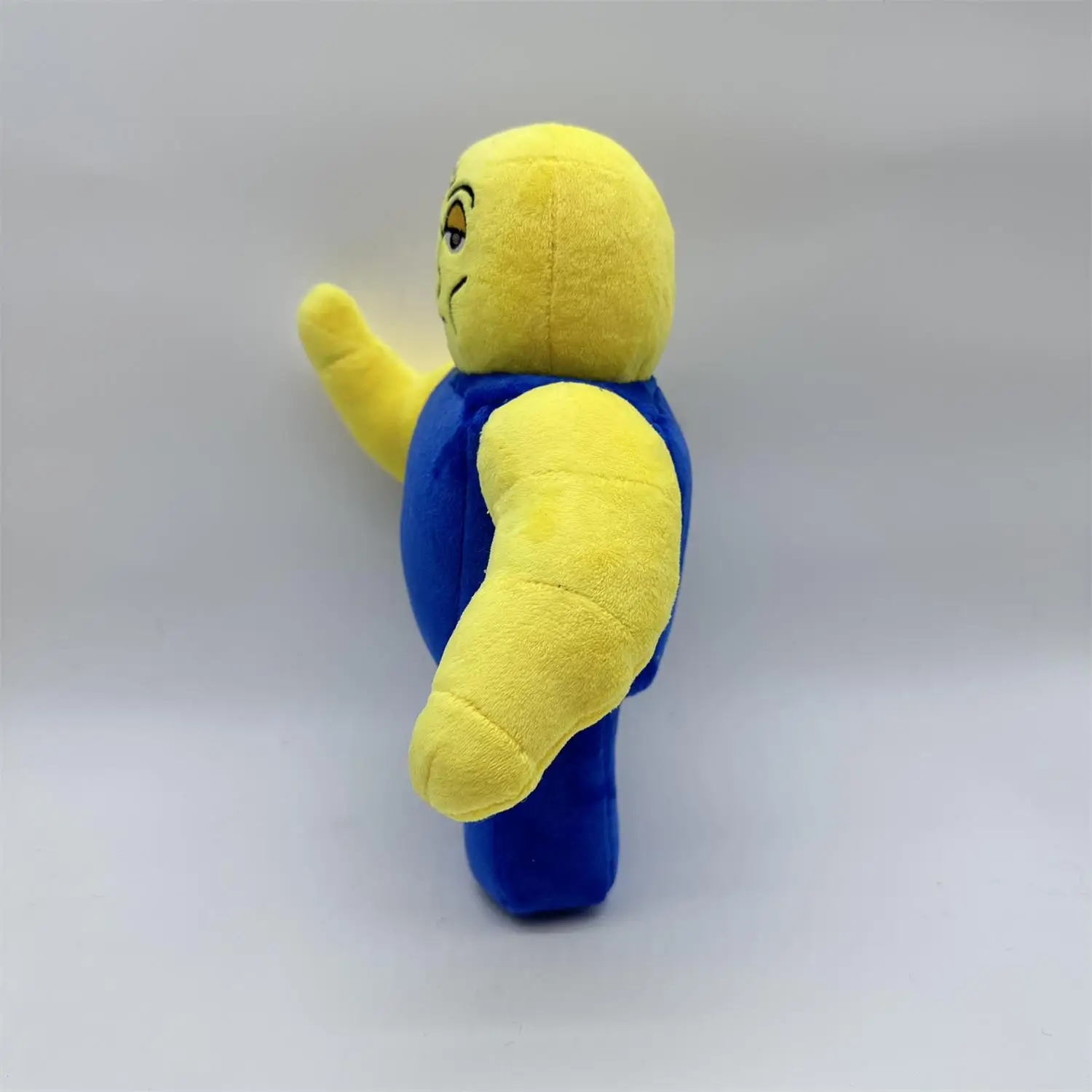 Cute Noob Plushie [Left Shoulder]