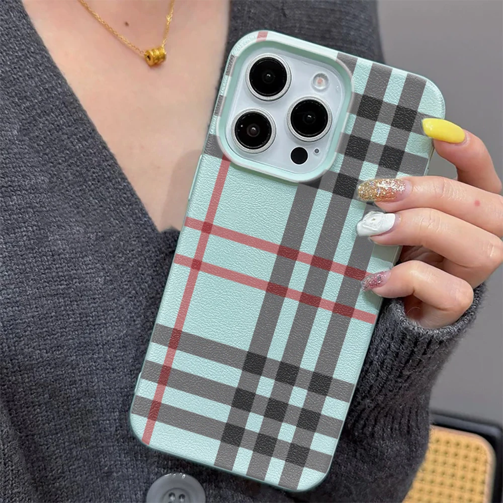 รูปสินค้า เคสโทรศัพท์ลายสกอตคลาสสิก สีแดงดำ ปกป้อง iPhone ทุกรุ่น
