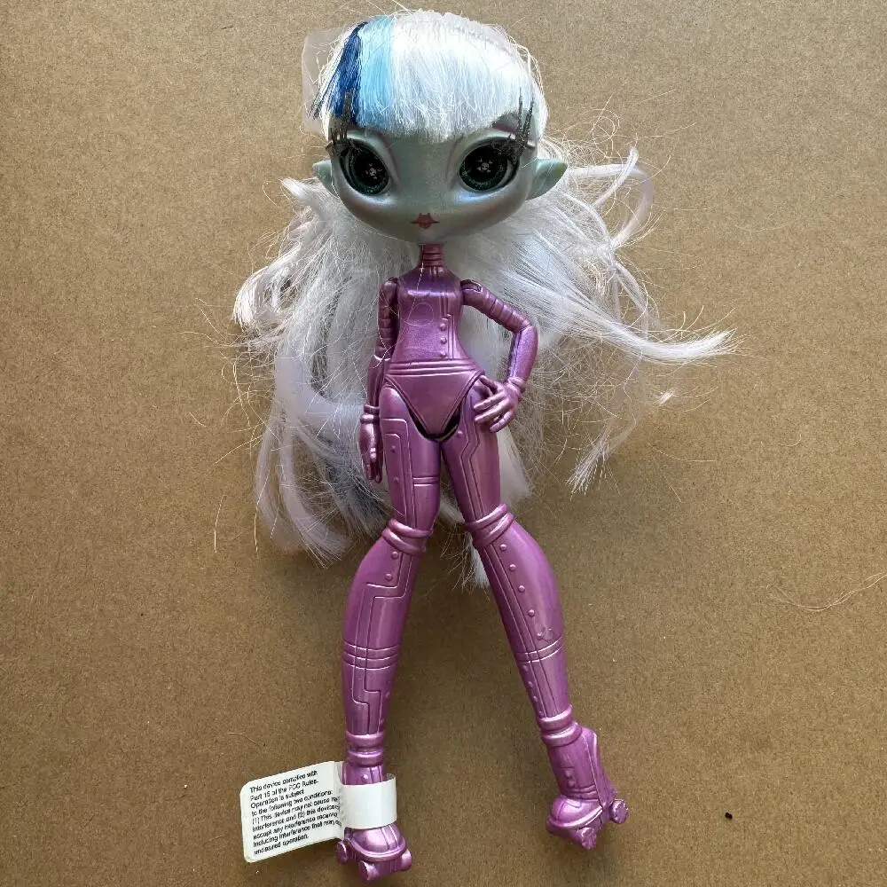 Original Una Verse Dolls Novi Stars 3