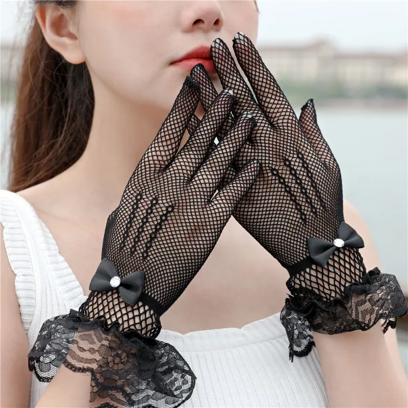 الإناث رقيقة شبكة صيد السمك قفازات شبكية النساء أسود أبيض الصيف الأشعة فوق البنفسجية واقية القيادة قفازات موضة كشكش كامل فنجر الدانتيل القفازات STr01