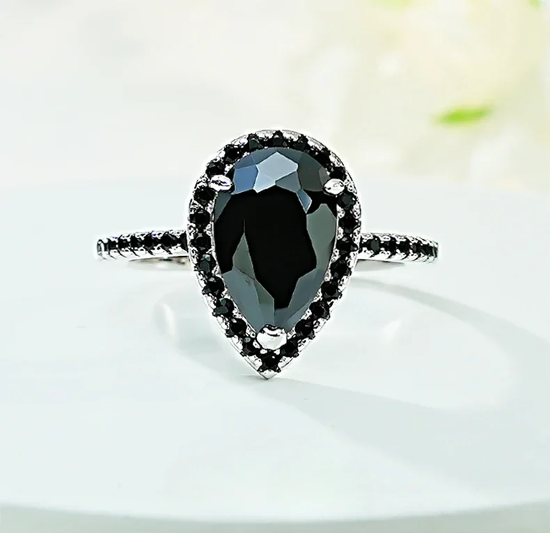 

New Water Drop Pear Shaped Black Zircon 925 Silver Ring Set, Personalized Cool and Sassy Style