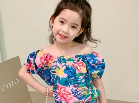 Summer New Children Shirt Baby Girls Pink Big Floral Holiday Style One-Shoulder Top