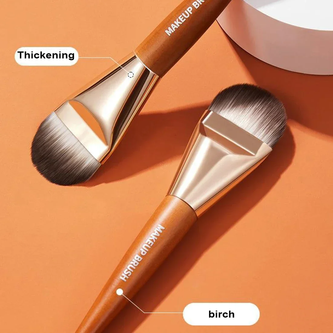 

1Pcs Cosmetic Foundation Powder Blush Tongue Type Concealer Foundation Brush Beauty Soft Makeup Brushes Blending Make Up Tools