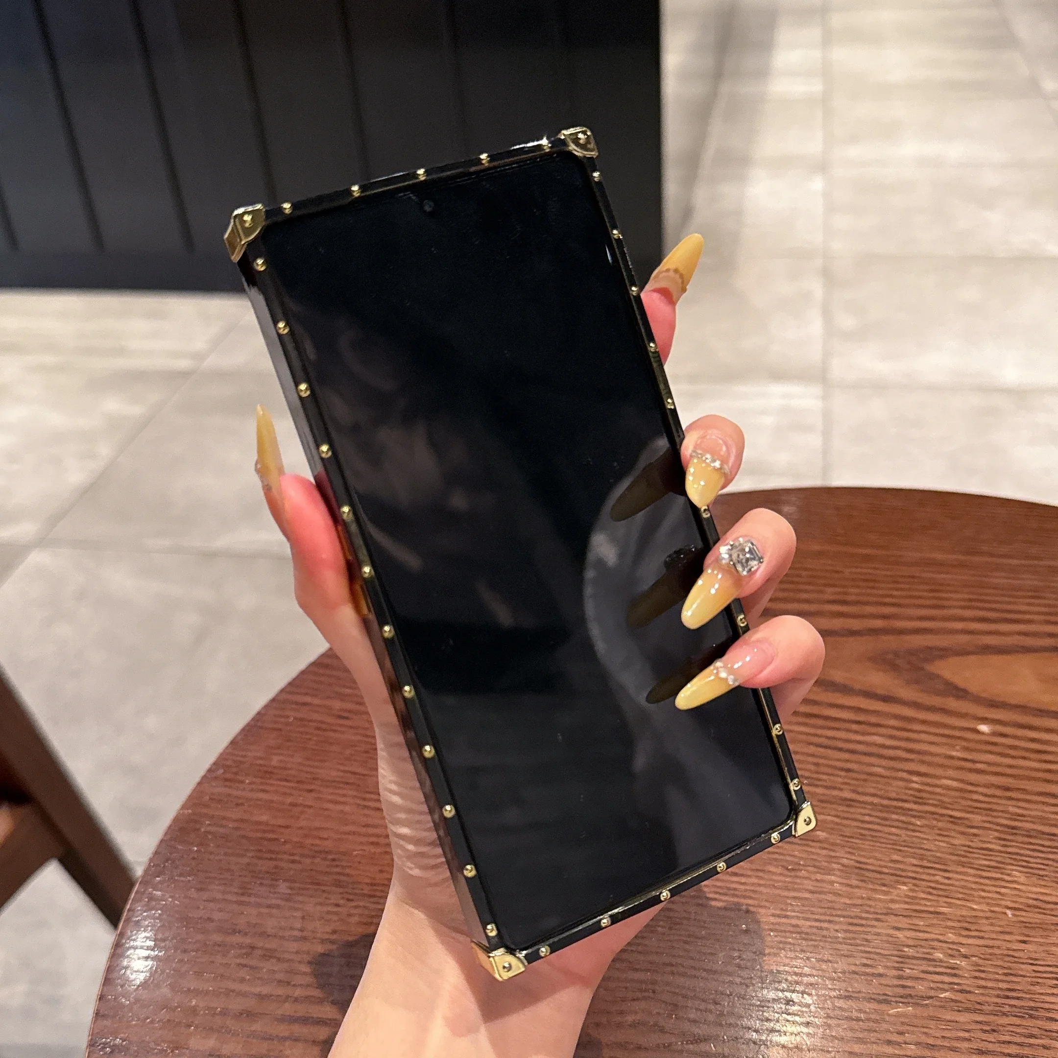 Glitzernde Handyhülle Mit Wellendesign Für Samsung Galaxy Serie_voghion.com
