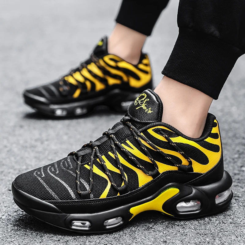 

New Men Women Running Shoes Light Weight Sport Shoes for Couples Breathable Running Sneakers Luxury Walking Footwears Male