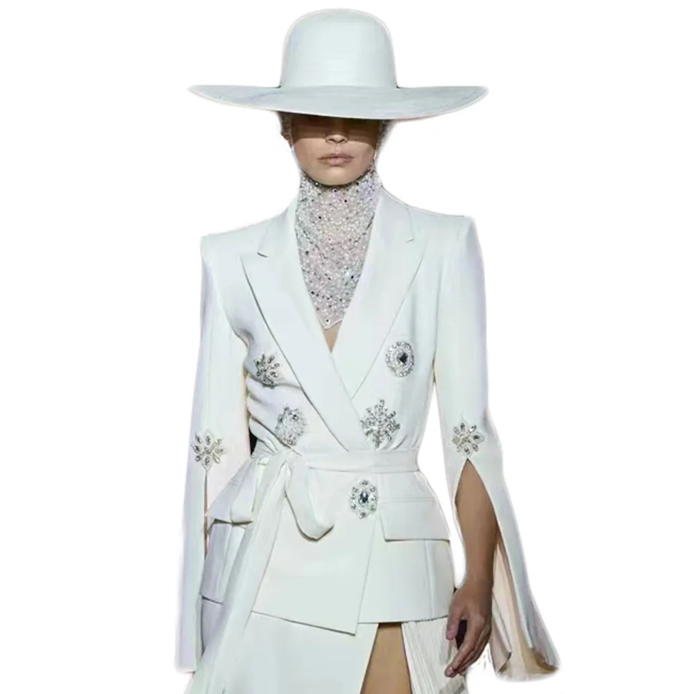 

New Fashion Women Sexy White Long Sleeve Slim V Neck Embroidered Flares Elegant Evening Party Coat Blazer Jacket 2023