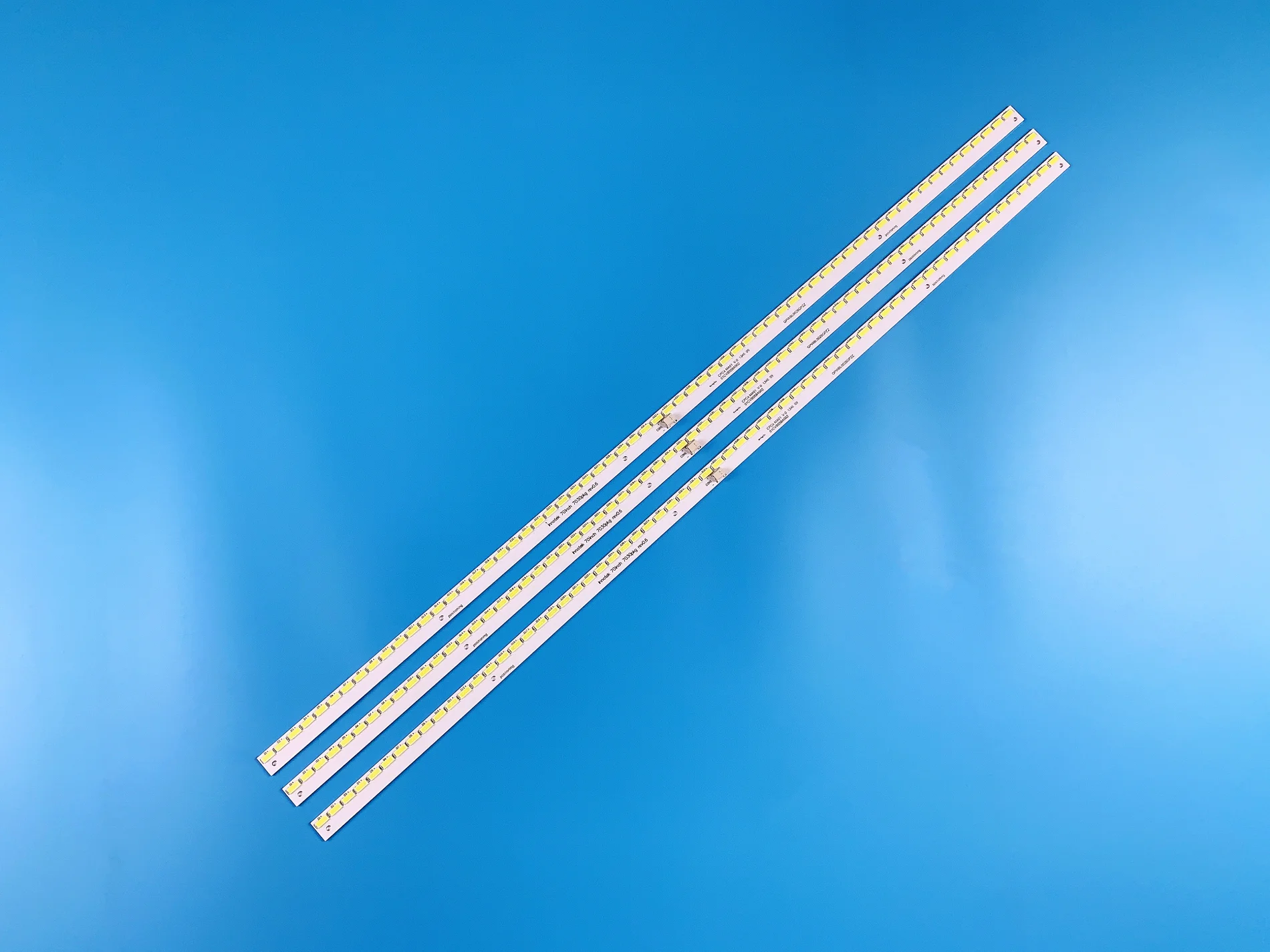 

LED Backlight strip 64 lamp for LG Innotek 70INCH 7030PKG 64EA 7020PKG KDL-70R550A LCD-70LX640A For Sharp Lc-70le600u Lc-70le600