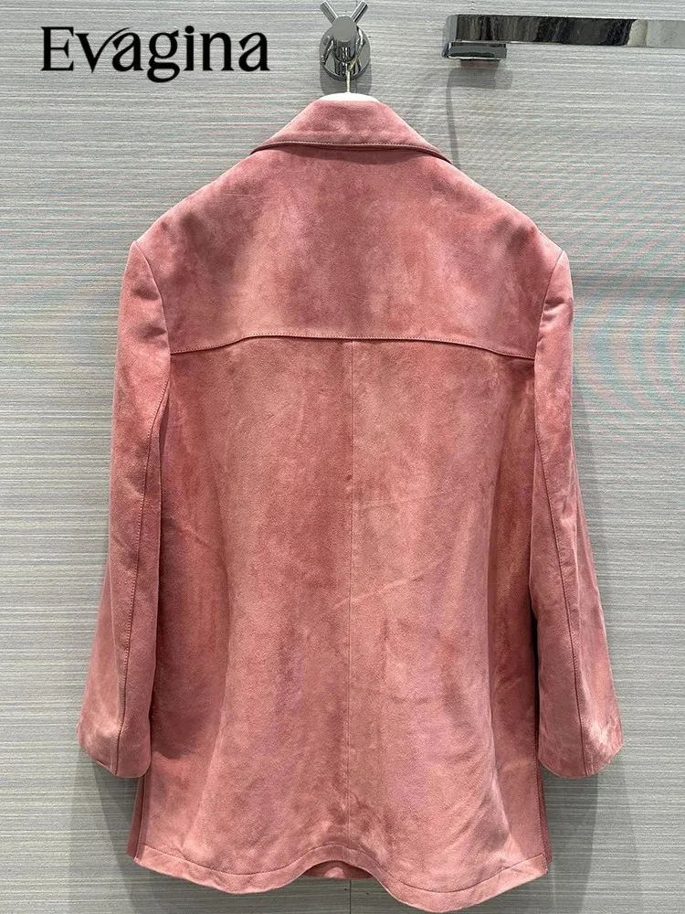 Рисунок 2 - Женская однобортная куртка Evagina