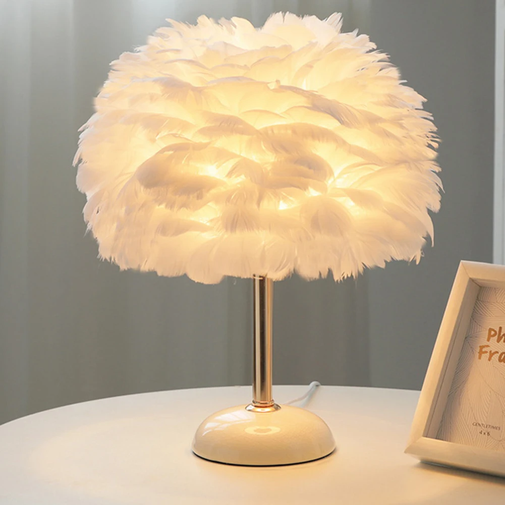 

Modern Simple Feather LED Table Lamp Bedroom Study Dining Room Hotel Bedside Desk Lamp Living Room Decoration Metal Table Lights