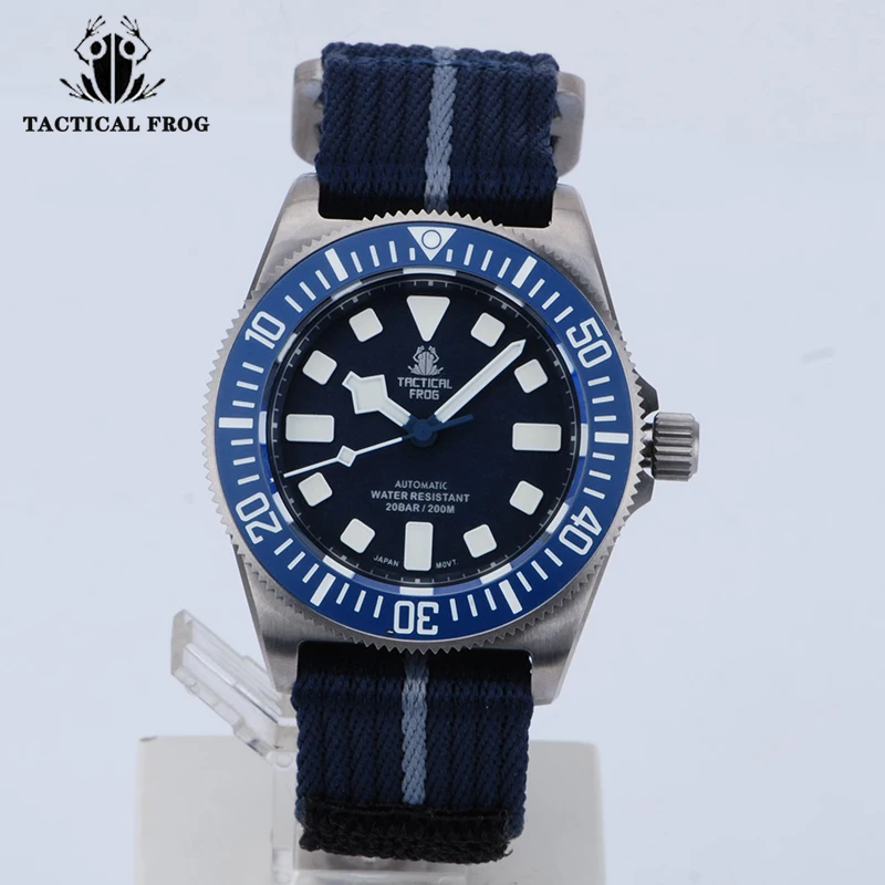 タクティカルフロッグFXD2ソーラークォーツチタン