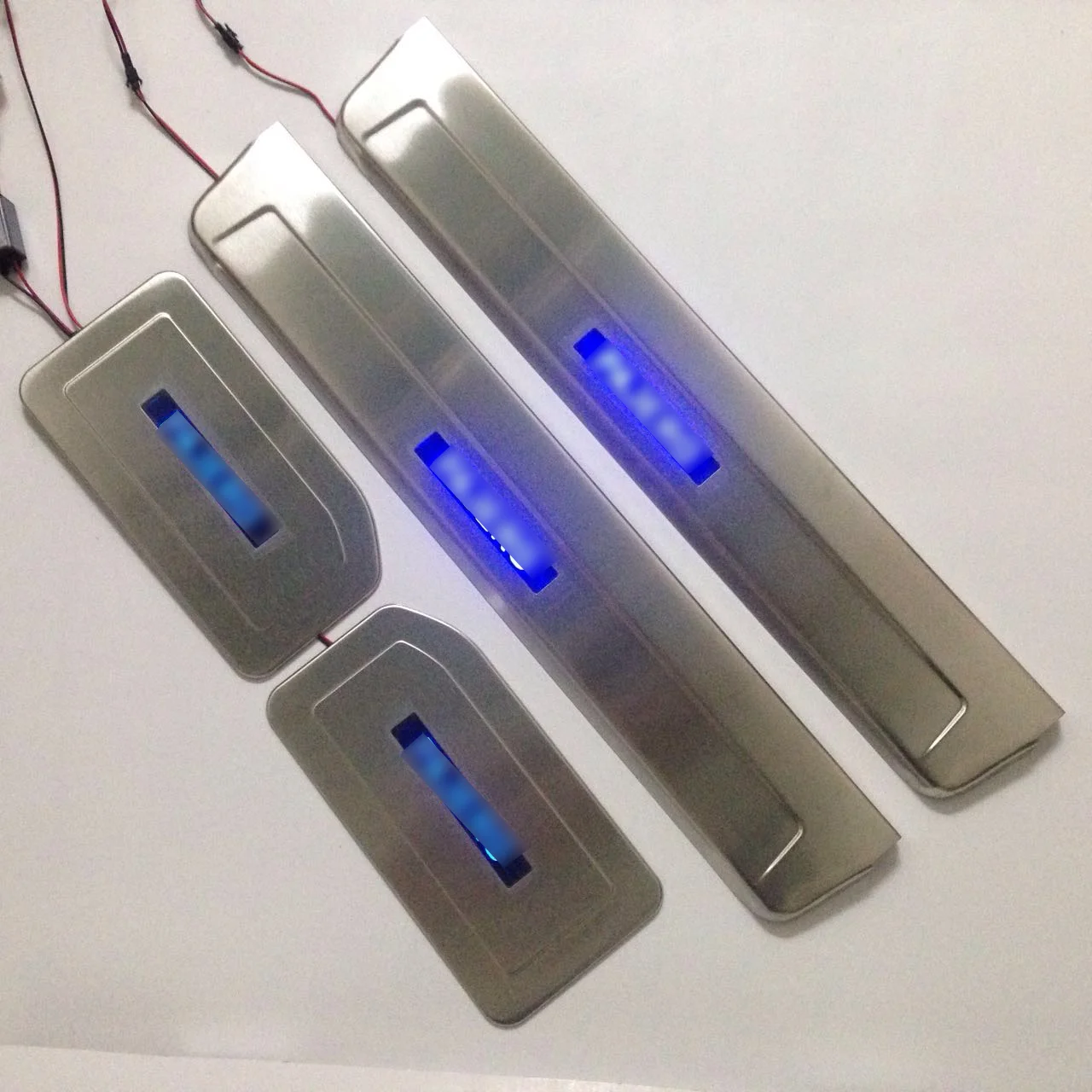 

Car Accessories For Mitsubishi Pajero 3 4 IV V73 V77 V80 V93 V95 V97 V98 LED Door Sill Scuff Plate Sills Protector Pedal Cover