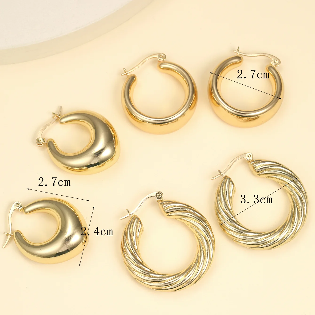 Smooth Round Chunky Hoop Earrings for Women Girls Gold Plated Wide Thick Geometric Metal Statement Earrings Vintage Jewelry Gift