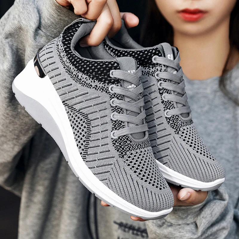 2022 new mesh breathable shoes for woman fashion sneakers thick-soled lightweight lace-up casaul platform sneakers Female