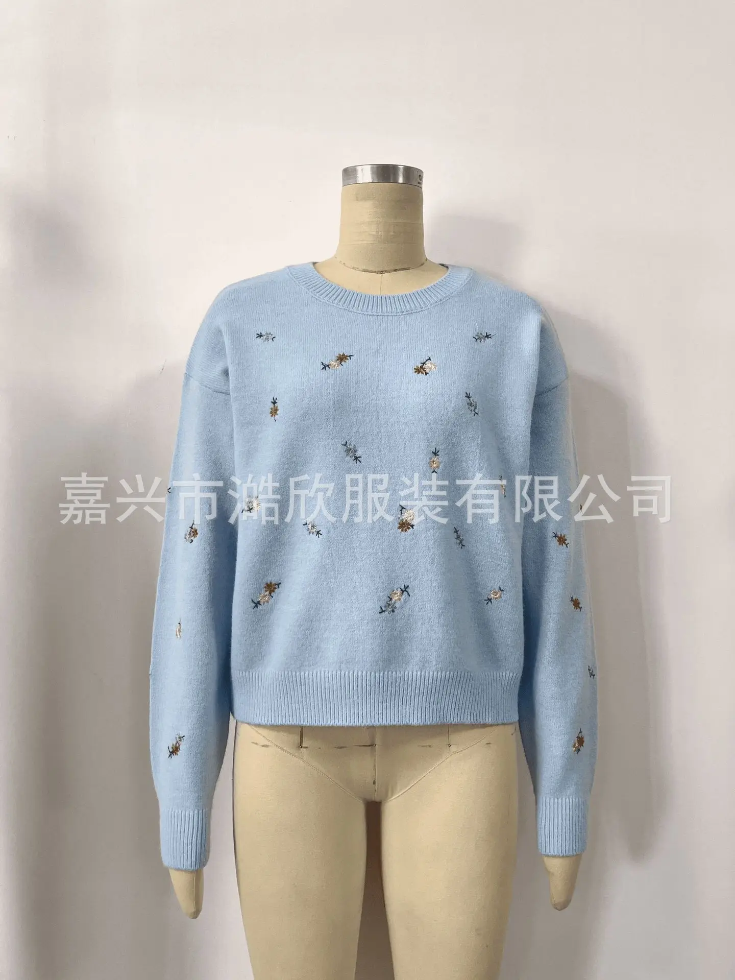 2025 Women Embroidery Floral Sweaters Fashion O-Neck Pullovers Long Sleeve Loose Knitted Jumpers Fashion Splice Warm Sweaters