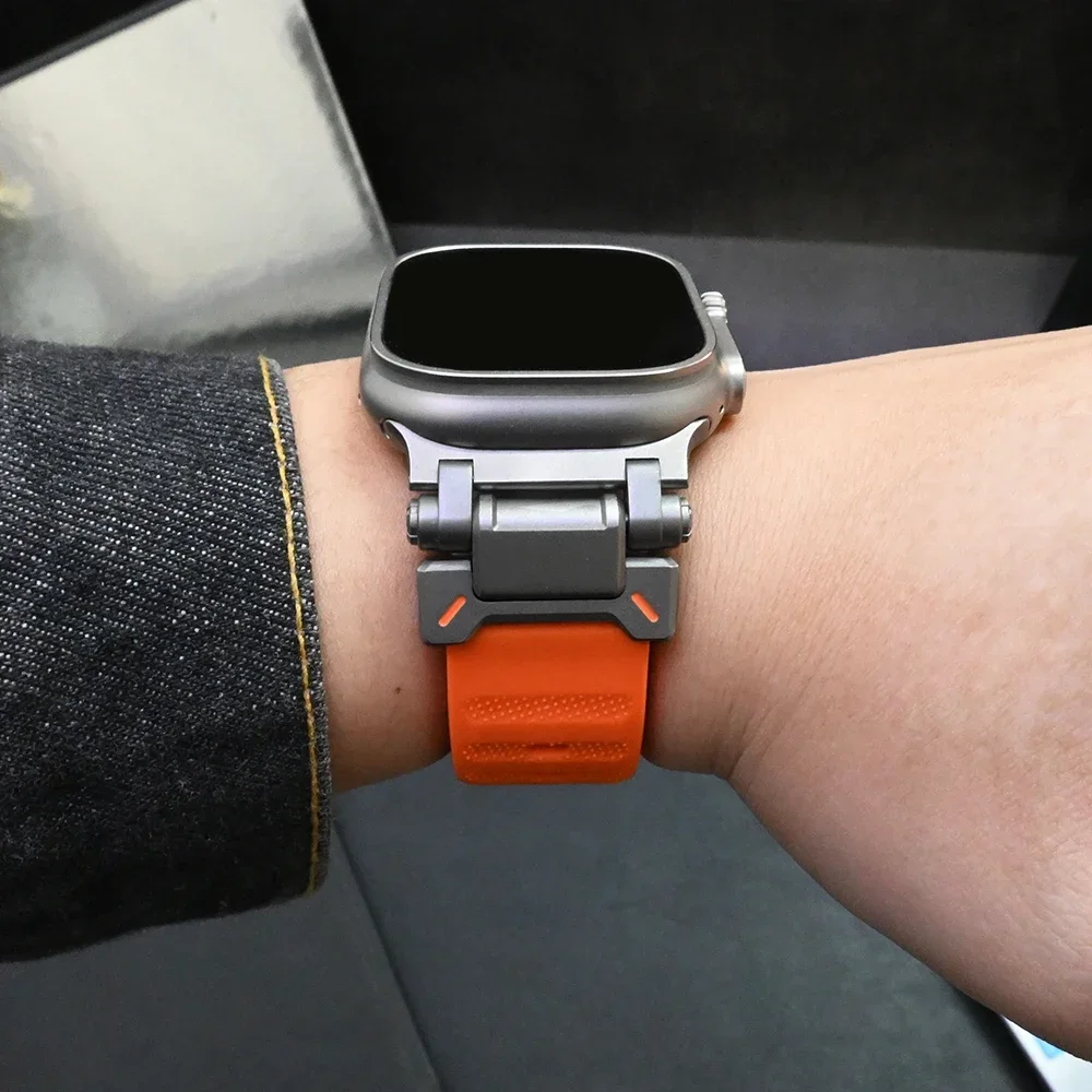 

Luxury Silicone Strap for Apple Watch Ultra 2 49mm Band Correa for Iwatch Series 9 8 7 45mm 6 5 4 Se 4 3 44mm 42mm Soft Bracelet