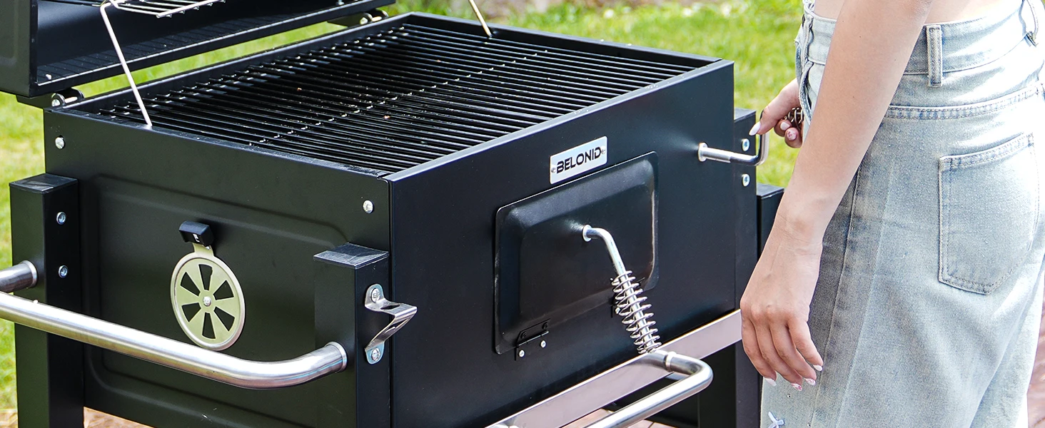 Holzkohlegrill-Set mit Zubehör, Thermometer & Warmhalterost
