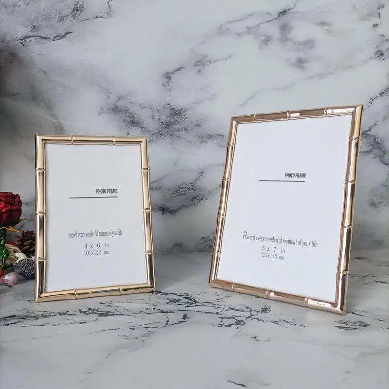 Elegant Gold Metal Photo Frame Stand for Decor