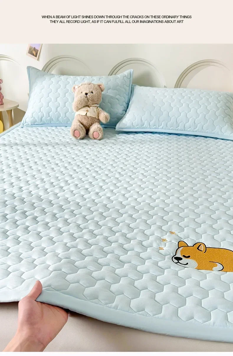 Description Picture 4 of item2024 New Light Latex Mattress Topper 1pc 90/120/150/180/200cm Corgi Embroidery Pattern Foldable Mattress