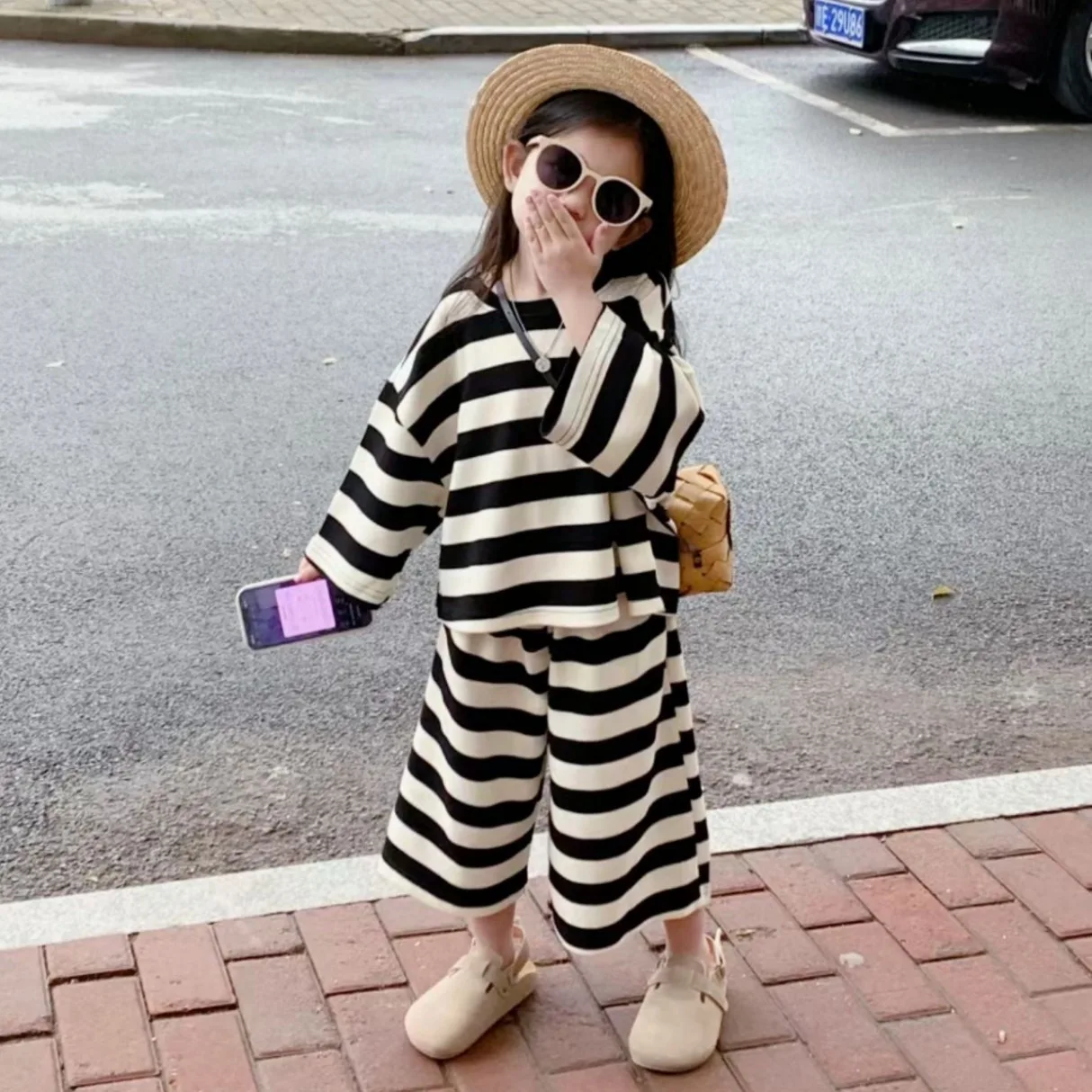 Set Per Bambini - Felpa Con Panda E Pantaloni - Blu - Foto 11