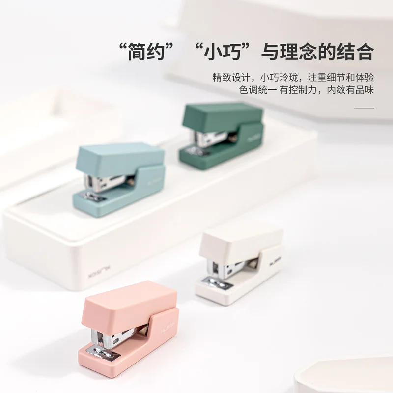 Mini Stapler Set with 640 Staples 24/6 & 26/6 Push Stapler Mini Stapler Set
