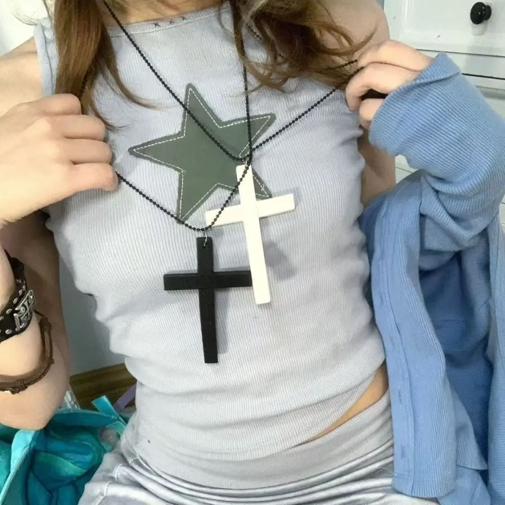 Punk Gothic Black Cross Pendant Necklace - Trendy Y2K Hip Hop Sweater Chain Gift