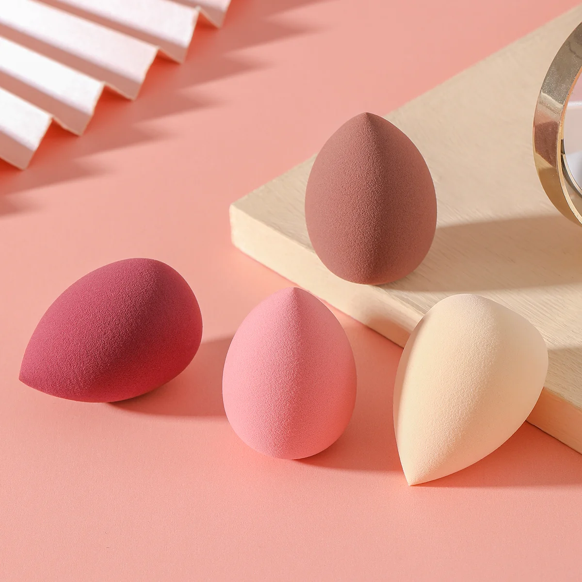 4 Pcs Beauty Egg Makeup Sponge Blenders Beauty Sponges Foundation Applicator 2