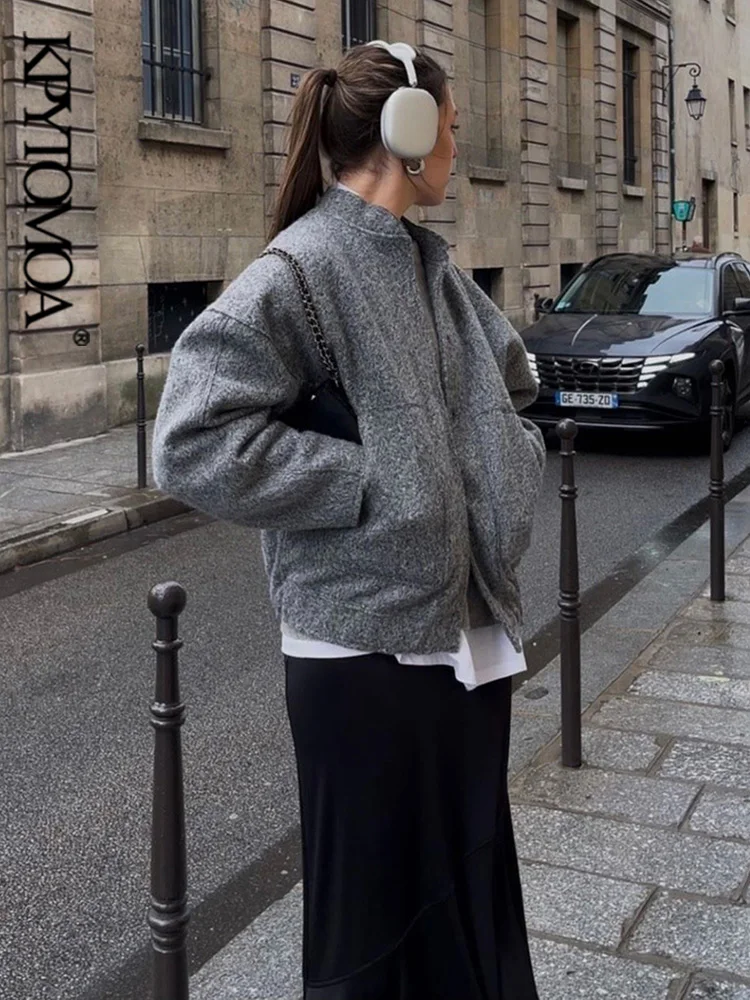 Рисунок 4 - Куртка-бомбер KPYTOMOA женская с карманами