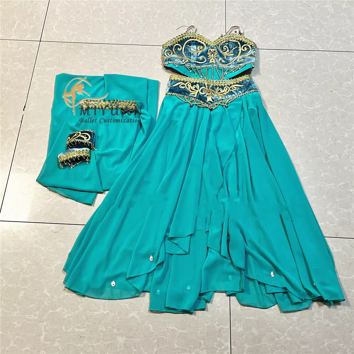 

4 sets of professional custom ballet gauze dress children's performance costume ADC competition costume