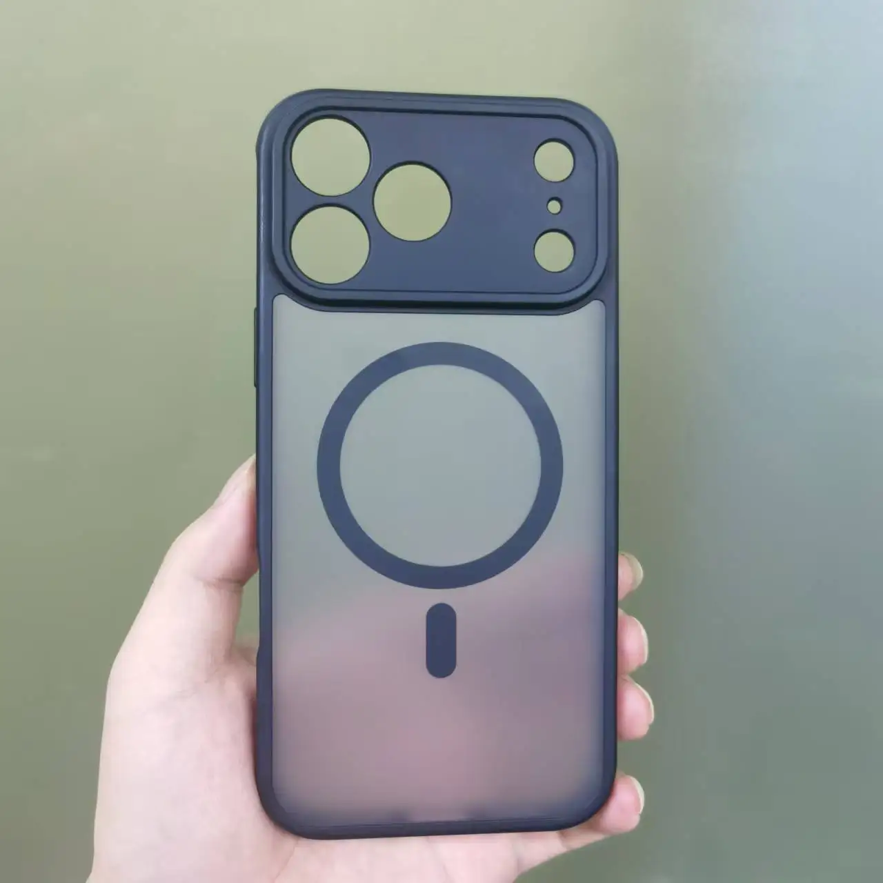 Luxury Matte Translucent Magnetic Shockproof Cover For Iphone 17 Pro Max 16 15 14 13 12 Pro Max Plus 17 Air 16e Case 1