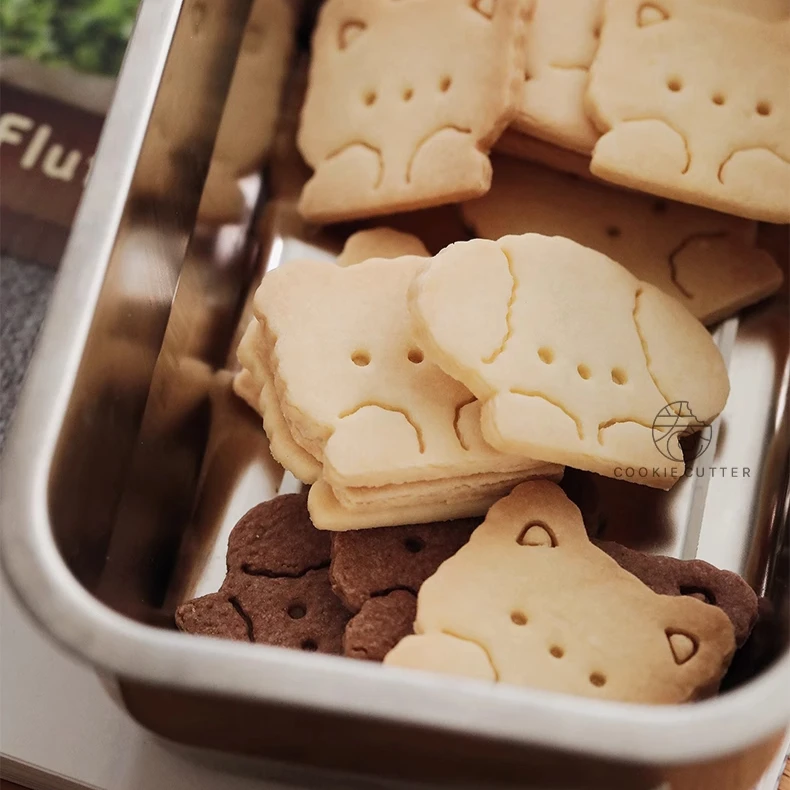 4Pcs/Set Cartoon Cute Cat Puppy Rabbit Cookie Cutter Mold Bear Bunny Biscuit Stamp Hand Pressed Icing Cookie Kitchen Supplies