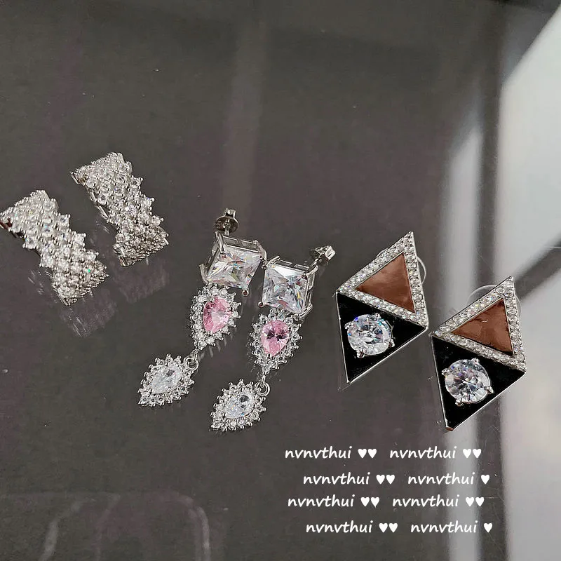 Sterling Silver Pear Cut Cubic Zirconia Leverback Earrings