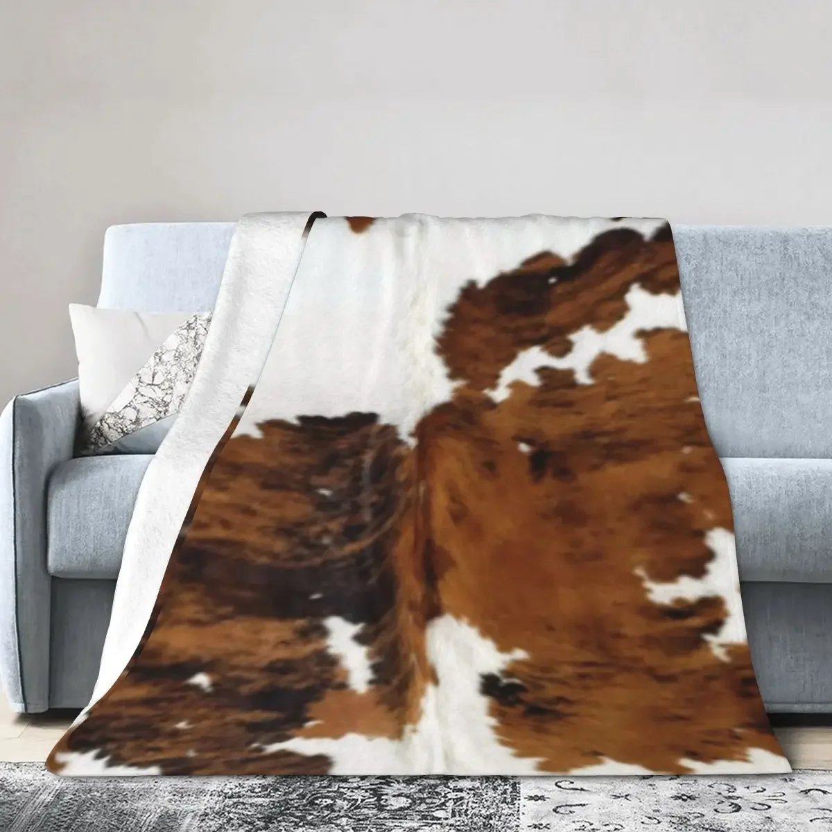 

Brindle Cow Hide Blankets Soft Warm Flannel Throw Blanket Plush for Bed Living room Picnic Travel Home Couch