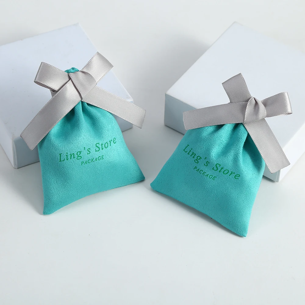 100 Stück Personalisierte Weiße Samt-Geschenktüten mit Schleife und Logo für Babyparty, Klassenzimmer, Geschenke, Aufbewahrung und Süßigkeiten – Detail 11
