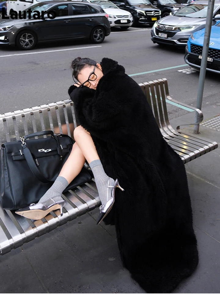 Lautaro-女性のための余分なロングフェイクファーコート、エクストラ